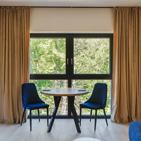 Rest Aparthotel 4*